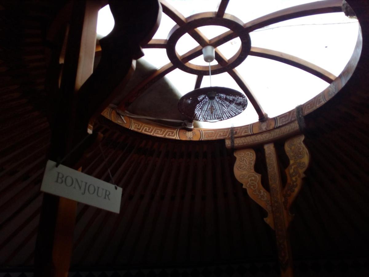 Le Pre Karvain Bed & Breakfast Couddes Bagian luar foto