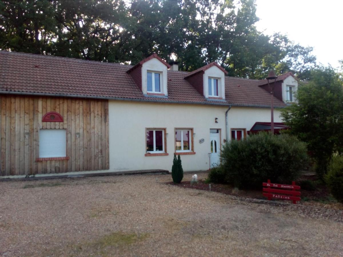 Le Pre Karvain Bed & Breakfast Couddes Bagian luar foto