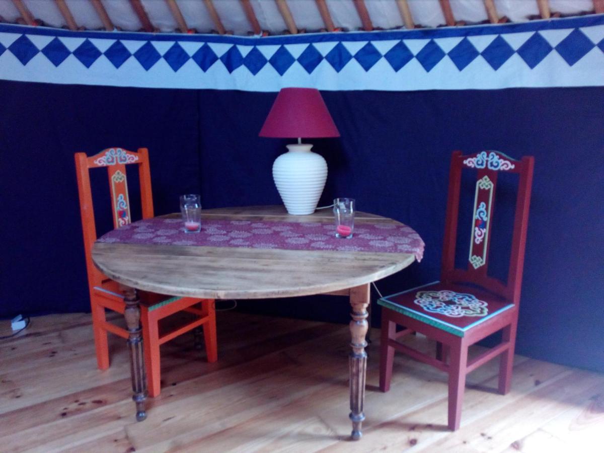 Le Pre Karvain Bed & Breakfast Couddes Bagian luar foto